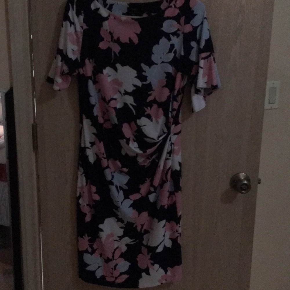 Maternity floral dress soft material used once